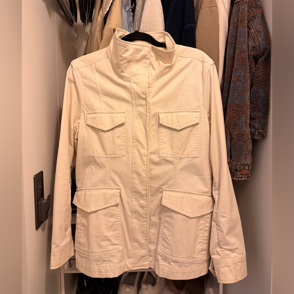 Banana Republic Women's Utility Jacket in Cream